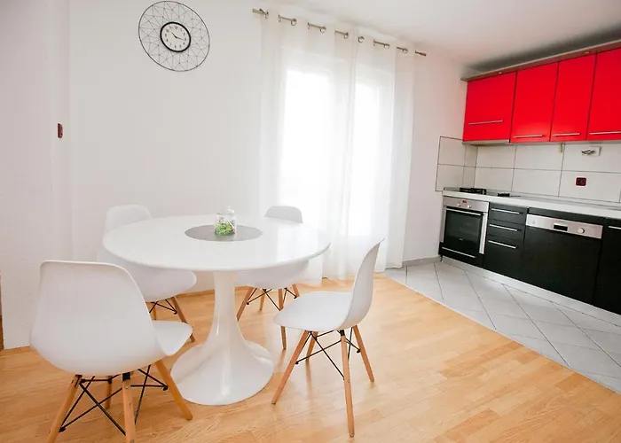 Sunny & Relaxing Apartman